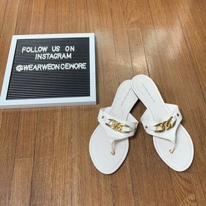 White Sandal w Gold Chain Detail